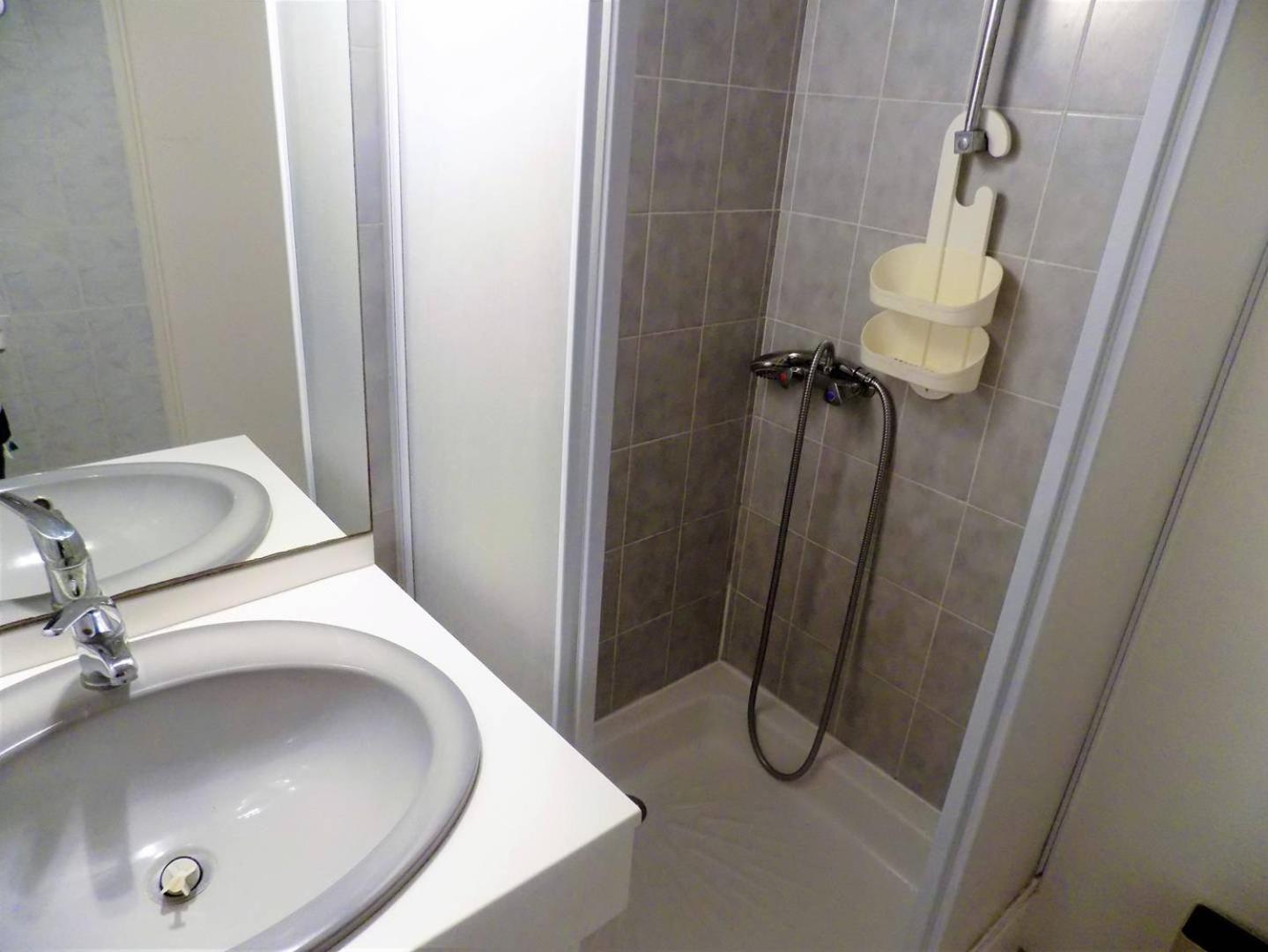 Royan - Appartement Vue Mer - Proximite Plage Et Parking Privatif Exterior photo